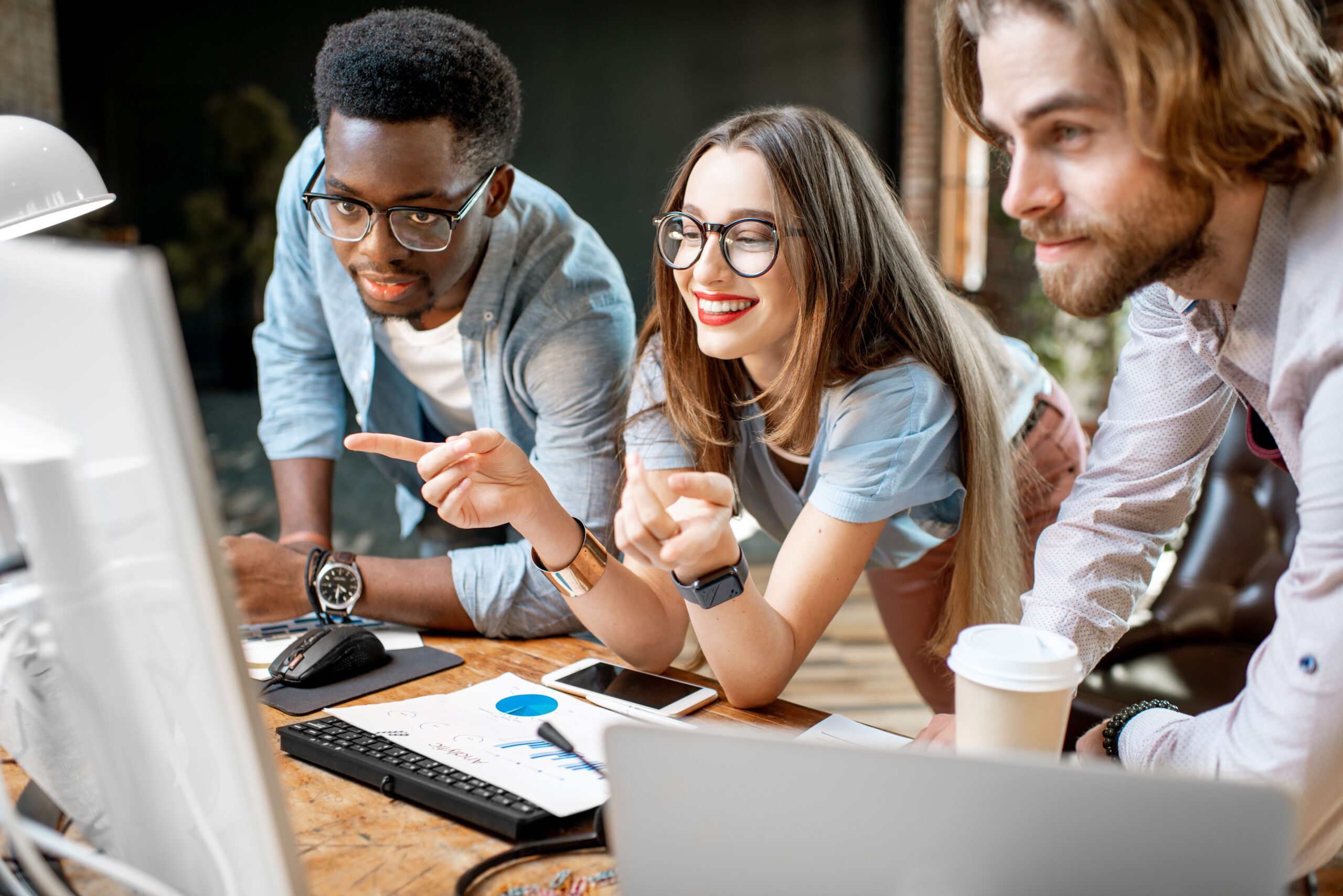 ERP, CRM e BI: desvendando as soluções essenciais para o crescimento